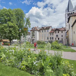 https://appartement-le-venise.hotels-rhonealpes.com