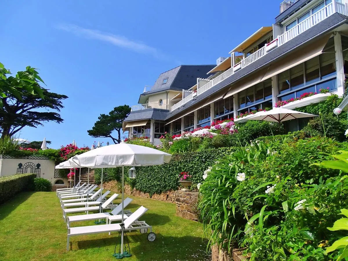 Ti Al Lannec Hotel - Restaurant & Spa 트레뵈르덴